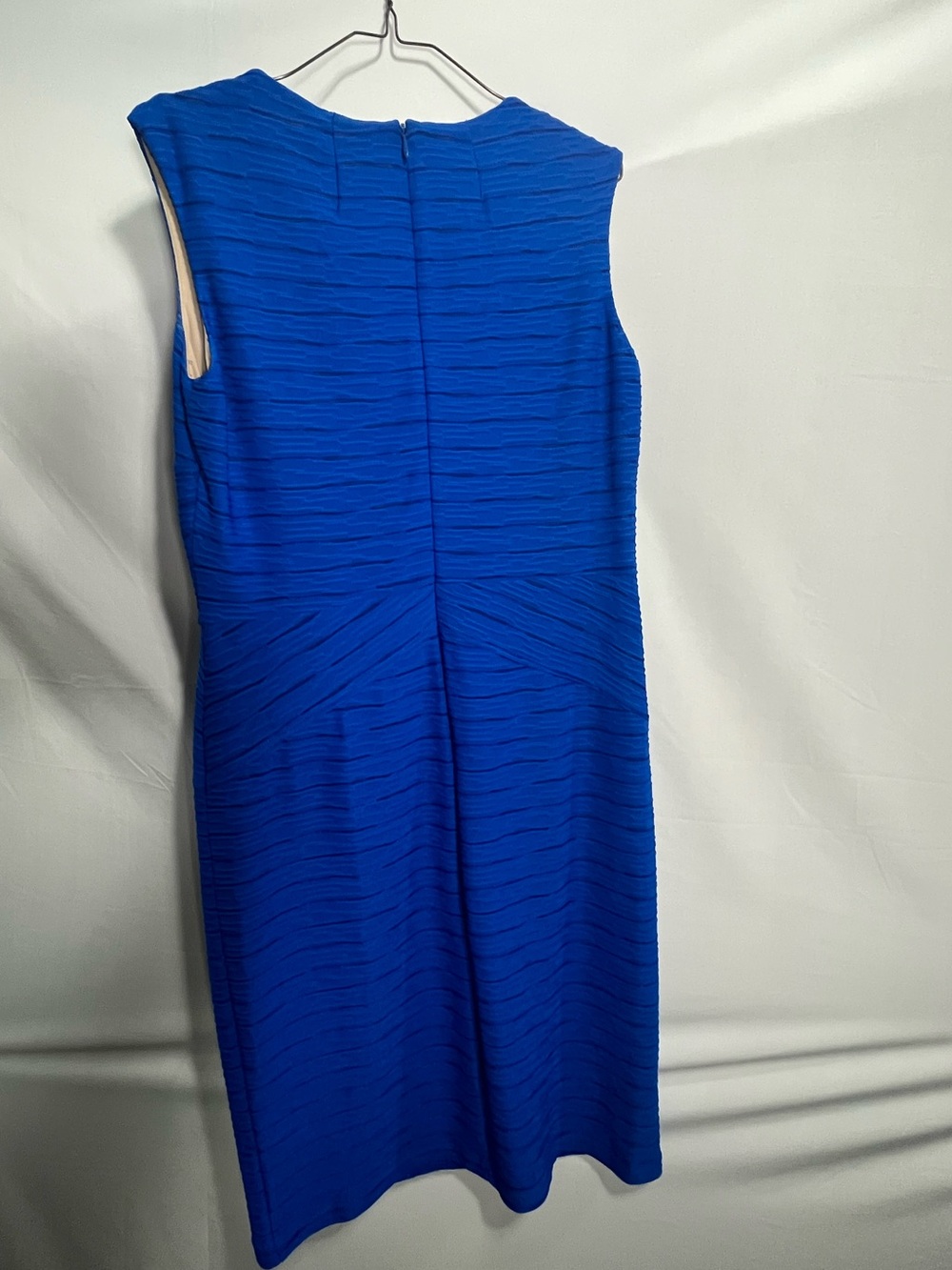 Stunning two tone blue sheath dress